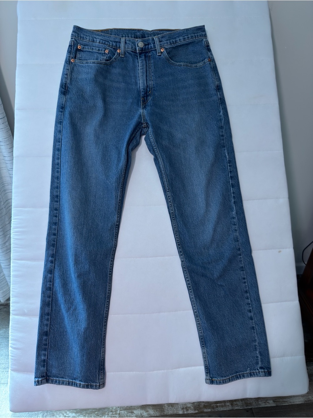 505 Levi's Men's Straight Blue Medium Wash Denim Jeans Button Zip 5-Pocket 34x32